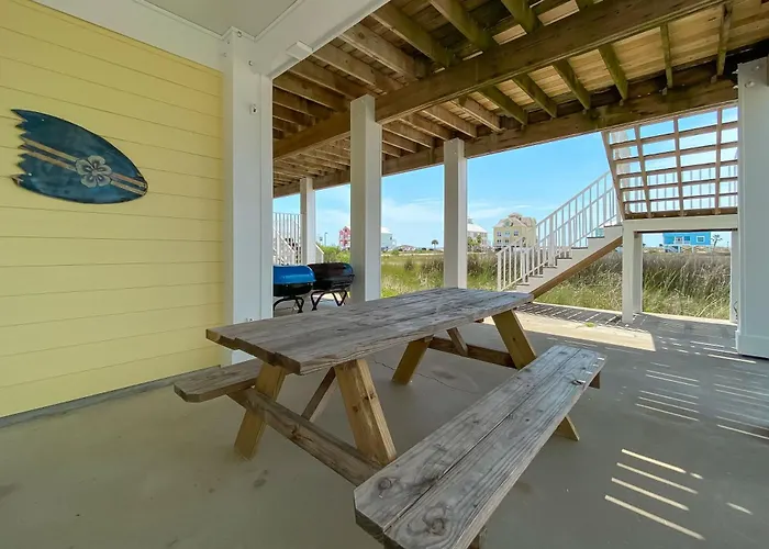 The Clubhouse - Morgan Gulf Shores
